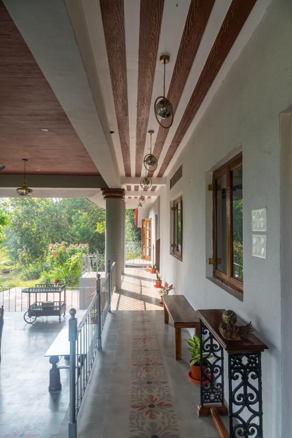 Villa Lermitage Farms à Kashid Extérieur photo