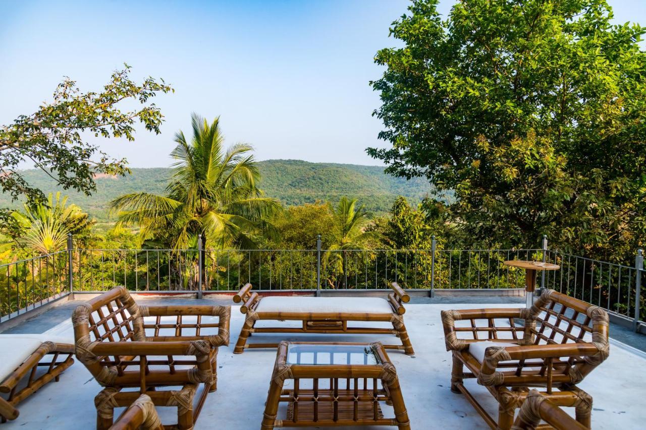 Villa Lermitage Farms à Kashid Extérieur photo